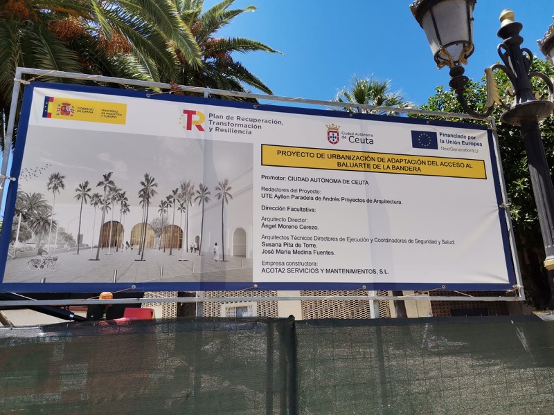 Cartel informativo de las obras